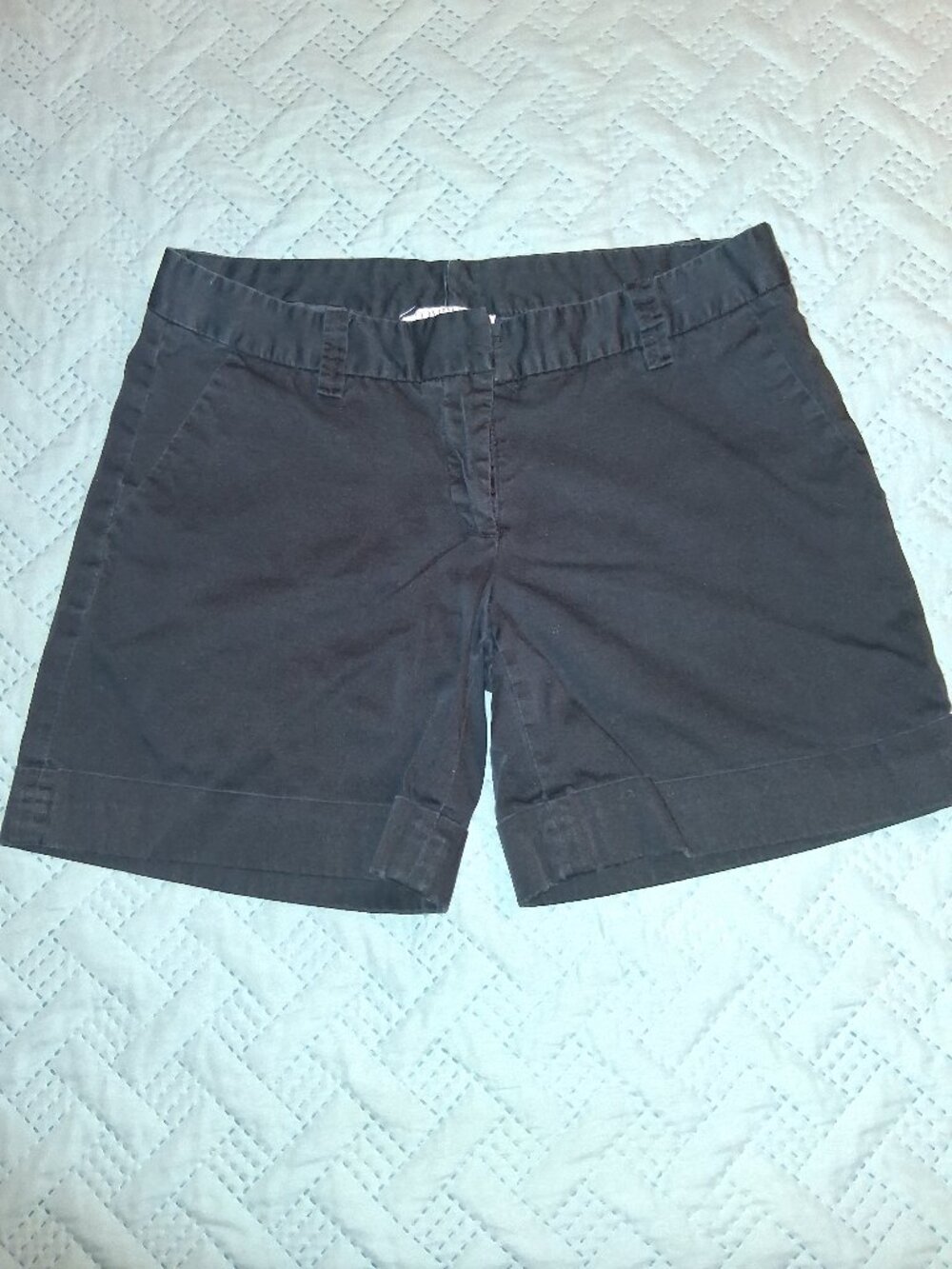 Black Shorts-Company by Ellen Tracy-size 6